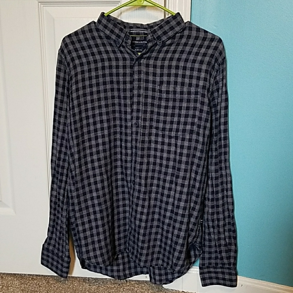 Men's flannel shirt